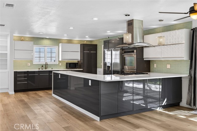 Detail Gallery Image 16 of 58 For 1742 N Albright Ave, Upland,  CA 91784 - 4 Beds | 2/1 Baths