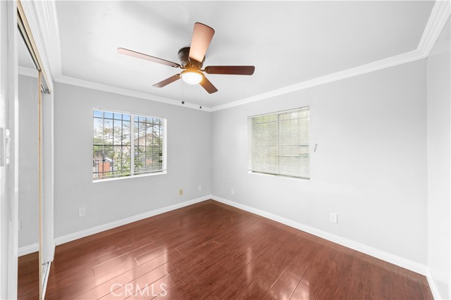 157 E 70th Street, Los Angeles CA: https://media.crmls.org/medias/84064ece-abe5-4436-b799-861f78b48e1f.jpg