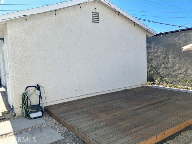 Detail Gallery Image 21 of 43 For 1818 W 81st, Los Angeles,  CA 90047 - 4 Beds | 3/1 Baths