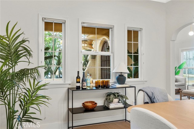 Detail Gallery Image 15 of 46 For 2928 11th, Los Angeles,  CA 90018 - 3 Beds | 2 Baths