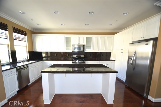 Detail Gallery Image 5 of 19 For 53 Sheridan Ln, Ladera Ranch,  CA 92694 - 3 Beds | 2/1 Baths