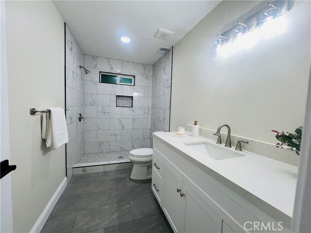 Detail Gallery Image 13 of 14 For 1385 N San Pablo Ave, Fresno,  CA 93728 - 3 Beds | 1 Baths