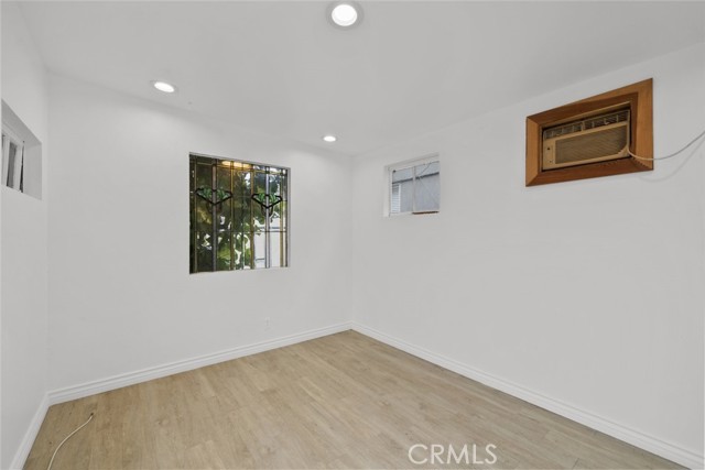 4913 Topanga Canyon Boulevard, Woodland Hills (los Angeles), California 91364, ,Commercial Lease,For Rent,4913 Topanga Canyon Boulevard,CRSR25042493