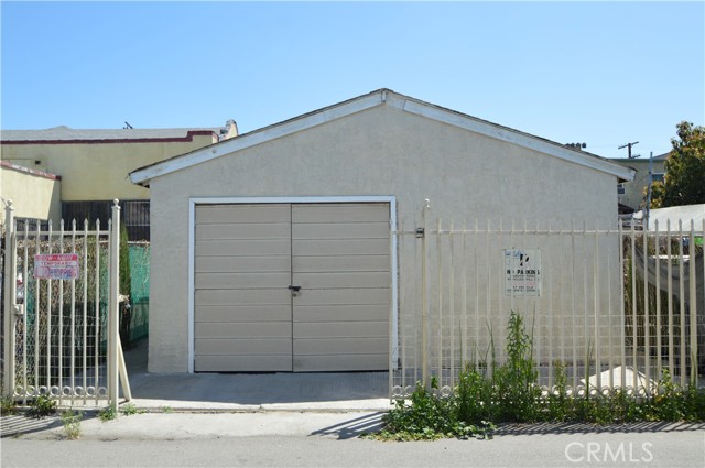 Image 6 of 11 For 131 Gless Street