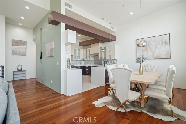 2623 Carnegie Lane, Redondo Beach CA: https://media.crmls.org/medias/840c12c2-85e2-4185-b027-75400b1e68d1.jpg