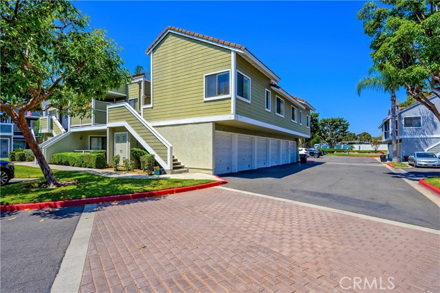 Detail Gallery Image 29 of 37 For 25 Clover Ln #359,  Aliso Viejo,  CA 92656 - 2 Beds | 2 Baths