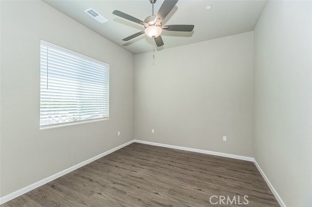Image 32 of 60 For 6008 Sussex Way