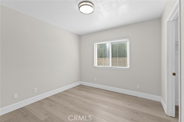 Detail Gallery Image 31 of 75 For 2488 W Summerset Dr, Rialto,  CA 92377 - 4 Beds | 3 Baths