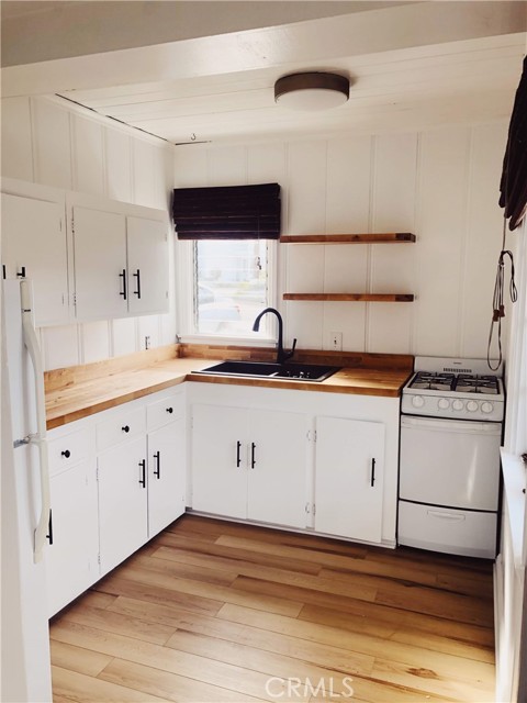 Detail Gallery Image 30 of 50 For 31865 8th, Laguna Beach,  CA 92651 - 3 Beds | 1/1 Baths