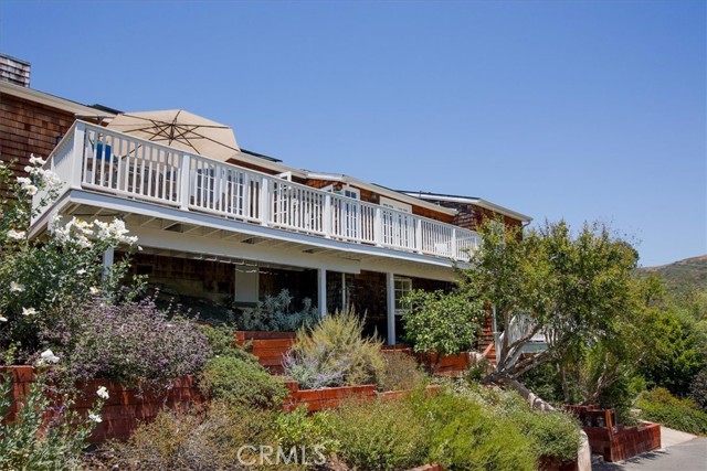 1078 Wykoff Way, Laguna Beach CA: https://media.crmls.org/medias/840d331f-211c-48bb-b0a3-6e8a6a32e647.jpg