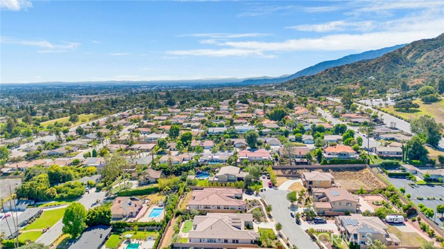 538 Francesca Lane, Glendora CA: https://media.crmls.org/medias/840e11fb-078c-447e-bec1-25305ee7c460.jpg