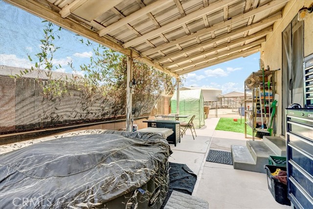 4825 Putter Lane, Bakersfield CA: https://media.crmls.org/medias/840e6af4-ab5e-4295-be37-a80eb957169f.jpg
