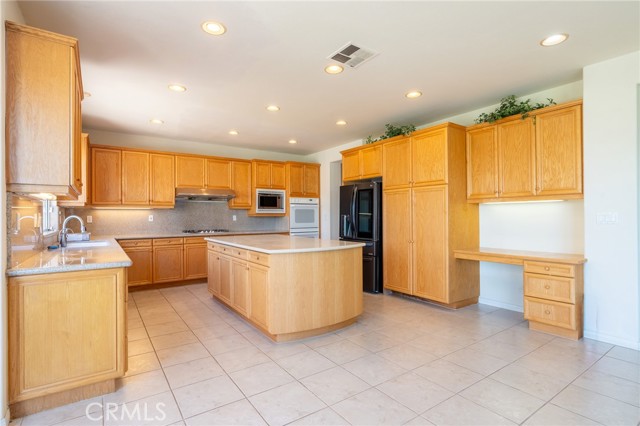 Detail Gallery Image 7 of 42 For 2628 Carlton, Rowland Heights,  CA 91748 - 6 Beds | 4/2 Baths