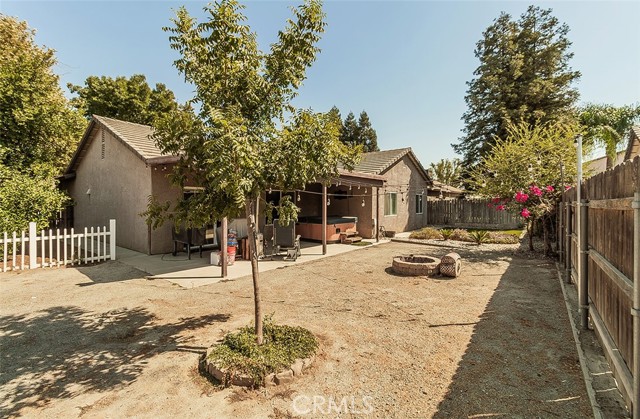 Detail Gallery Image 26 of 32 For 218 Palm Ct, Fowler,  CA 93625 - 4 Beds | 2/1 Baths