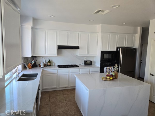 28195 Juniper Tree Lane, Menifee CA: https://media.crmls.org/medias/840ef567-0fd2-40d7-b07d-53b60e70f0b0.jpg