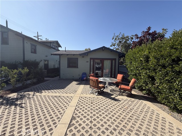 Detail Gallery Image 3 of 3 For 128 N Pixley, Orange,  CA 92868 - – Beds | – Baths