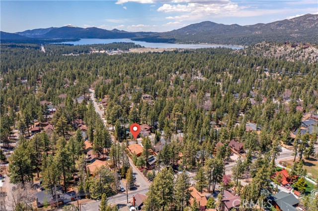 Detail Gallery Image 39 of 40 For 950 Alpenweg Dr, Big Bear City,  CA 92314 - 4 Beds | 2 Baths