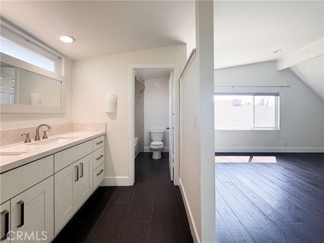Detail Gallery Image 22 of 27 For 14822 Foxcroft Rd, Tustin,  CA 92780 - 3 Beds | 2/1 Baths
