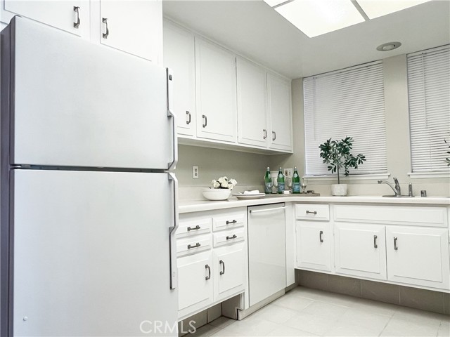 Detail Gallery Image 10 of 27 For 13400 Del Monte, M15-1k, Seal Beach,  CA 90740 - 2 Beds | 2 Baths
