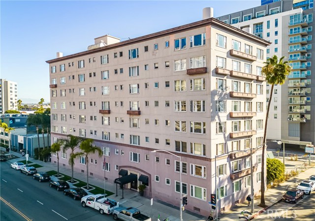 Detail Gallery Image 2 of 54 For 10 Atlantic, Long Beach,  CA 90802 - 1 Beds | 1 Baths