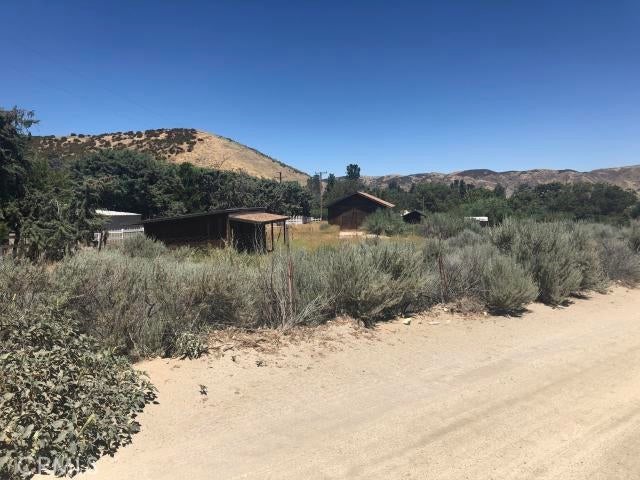 Detail Gallery Image 11 of 11 For 40120 107th, Leona Valley,  CA 93551 - – Beds | – Baths