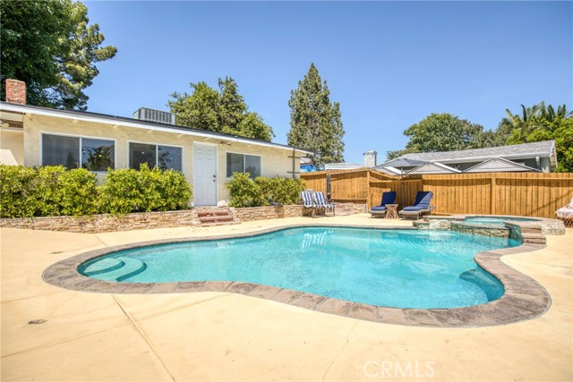 Detail Gallery Image 25 of 35 For 23016 Saticoy St, West Hills,  CA 91304 - 3 Beds | 2 Baths
