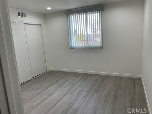 Detail Gallery Image 7 of 9 For 1432 E 20th St, Los Angeles,  CA 90011 - 5 Beds | 4 Baths
