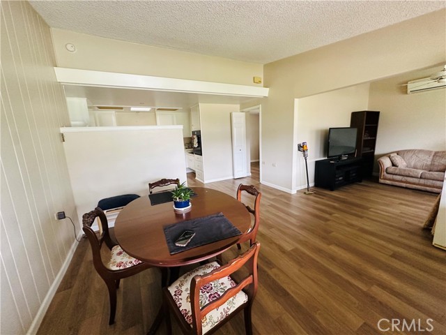 Detail Gallery Image 10 of 21 For 1600 Interlachen Road, M12-61a, Seal Beach,  CA 90740 - 2 Beds | 1/1 Baths