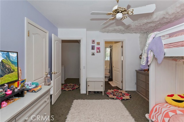 26746 Oakmont Drive, Lake Arrowhead CA: https://media.crmls.org/medias/84157e10-8968-4a30-ab47-e8a43b0ffb1a.jpg