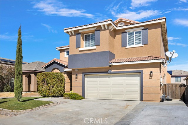 Detail Gallery Image 3 of 55 For 13498 Bentwood, Hesperia,  CA 92344 - 4 Beds | 3 Baths