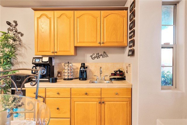 4575 Kreuer Road, Phelan CA: https://media.crmls.org/medias/8416a5e6-0f03-4e1d-8ec0-8d1d3ea64394.jpg
