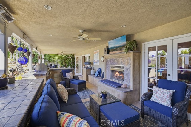 Detail Gallery Image 52 of 53 For 2033 Holiday, Newport Beach,  CA 92660 - 5 Beds | 7/1 Baths