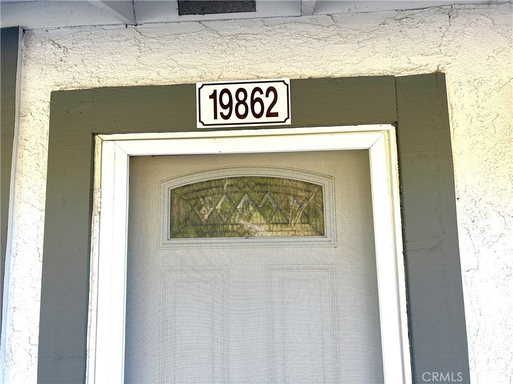 https://media.crmls.org/medias/8417a813-910d-4769-9aba-8fe8b86de5c9.jpg?preset=X-Large
