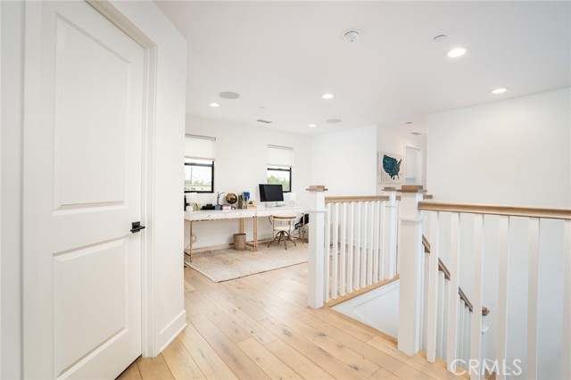 2077 Tablelands Way, Costa Mesa CA: https://media.crmls.org/medias/8417d840-b617-4239-baa4-709cd4d1fac0.jpg