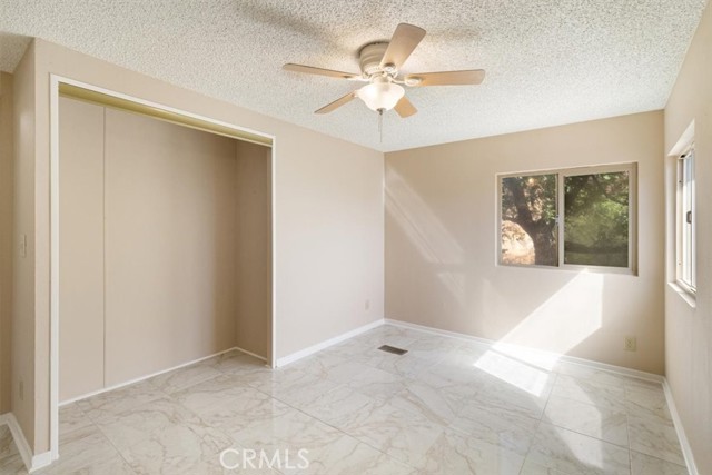 Detail Gallery Image 8 of 55 For 29070 Lee Ln, Murrieta,  CA 92563 - 3 Beds | 2 Baths