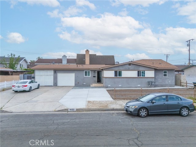 Detail Gallery Image 1 of 41 For 9022 Marlene Ave, Garden Grove,  CA 92841 - 6 Beds | 4 Baths