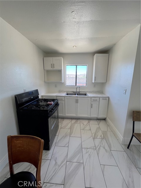 41060 158th E Street, Lake Los Angeles CA: https://media.crmls.org/medias/841969c8-872c-4134-bbfa-d6c4d9f7e789.jpg