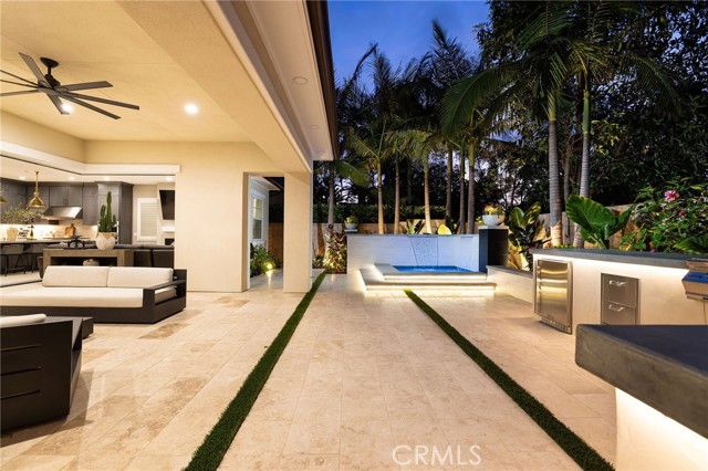 4901 Orleans Drive, Huntington Beach CA: https://media.crmls.org/medias/8419e185-cabe-483b-97f9-121b2fc23601.jpg