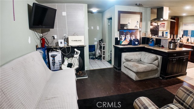 Detail Gallery Image 9 of 32 For 2719 Xavier, East Palo Alto,  CA 94303 - 7 Beds | 4 Baths