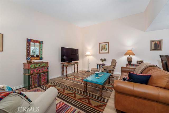 Detail Gallery Image 5 of 25 For 89 Calle Aragon #B,  Laguna Woods,  CA 92637 - 2 Beds | 2 Baths