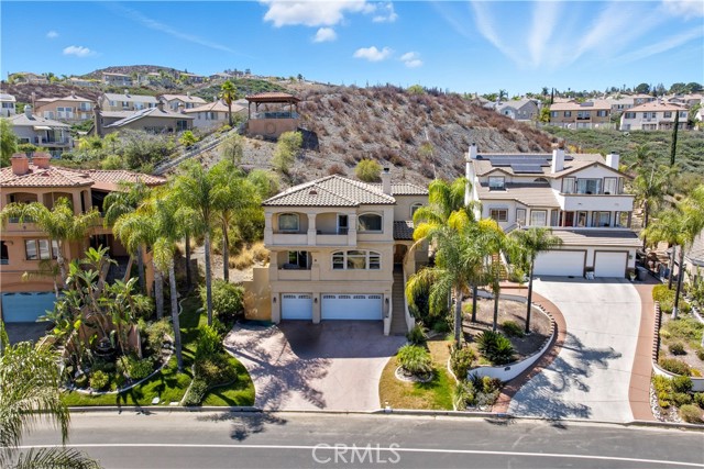 30571 Longhorn Drive, Canyon Lake CA: https://media.crmls.org/medias/841ad8d3-7d2b-4166-85b2-154ba15f8c4e.jpg