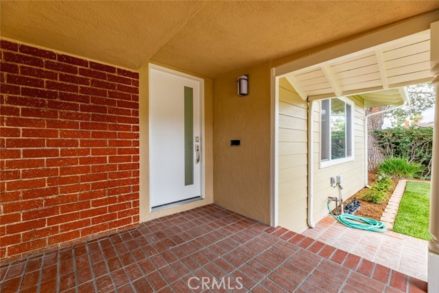 Detail Gallery Image 5 of 45 For 1501 Elmsford Ave, La Habra,  CA 90631 - 3 Beds | 3 Baths