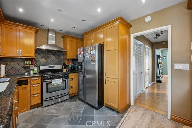 Detail Gallery Image 9 of 24 For 102 Lime Ave #1,  Long Beach,  CA 90802 - 1 Beds | 1 Baths