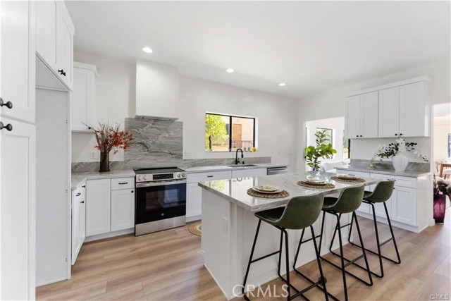 Detail Gallery Image 10 of 37 For 137 E Avenue 42, Los Angeles,  CA 90031 - 4 Beds | 2 Baths