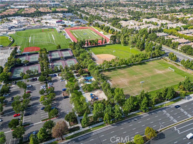 Detail Gallery Image 32 of 34 For 92 New Season, Irvine,  CA 92602 - 2 Beds | 2/1 Baths