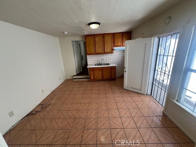 Detail Gallery Image 9 of 17 For 1416 E Cesar E Chavez Ave, Los Angeles,  CA 90033 - – Beds | – Baths