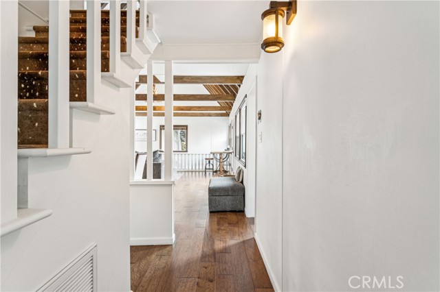 Detail Gallery Image 12 of 64 For 28898 Palisades, Lake Arrowhead,  CA 92352 - 4 Beds | 3 Baths