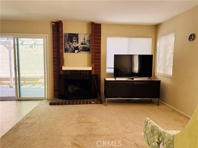 2705 E Melissa Street, West Covina CA: https://media.crmls.org/medias/841ff963-a5a8-4365-af24-1a18dd9e0d63.jpg