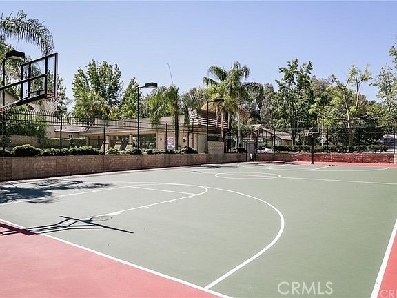 Detail Gallery Image 55 of 56 For 19852 Pandy Ct, Canyon Country,  CA 91351 - 3 Beds | 2/1 Baths