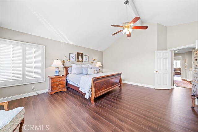 22432 Rosebriar, Mission Viejo CA: https://media.crmls.org/medias/84215861-b746-457a-8798-aff2180080f9.jpg